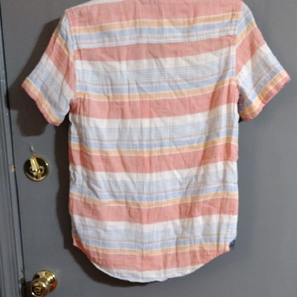 Gap Kids Casual And Charming Pastel Striped Button Down Shirt - Picture 5 of 5